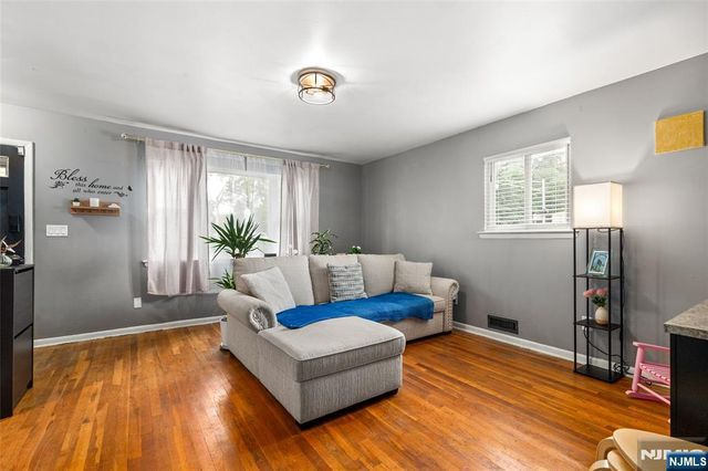 401 White Street, Orange, NJ 07050