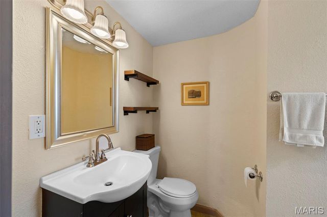 517 Jeffords Street, St Louis, MO 63125