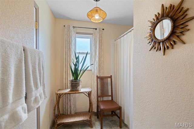 517 Jeffords Street, St Louis, MO 63125