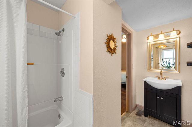 517 Jeffords Street, St Louis, MO 63125