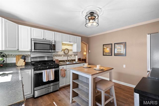 517 Jeffords Street, St Louis, MO 63125