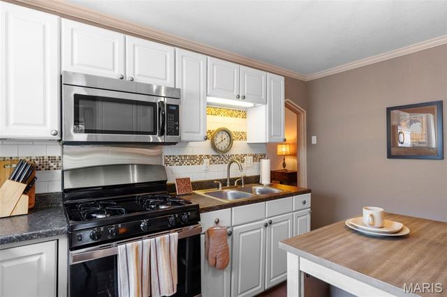 517 Jeffords Street, St Louis, MO 63125