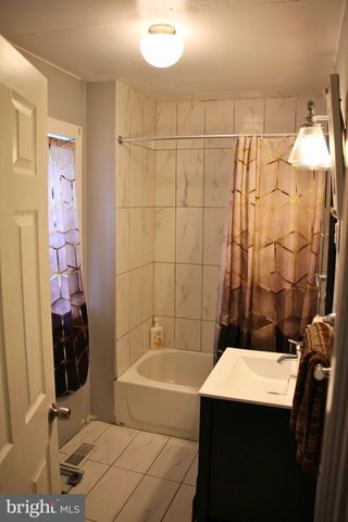 78 WALNUT ST, Salem, NJ 08079