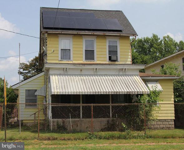 78 WALNUT ST, Salem, NJ 08079