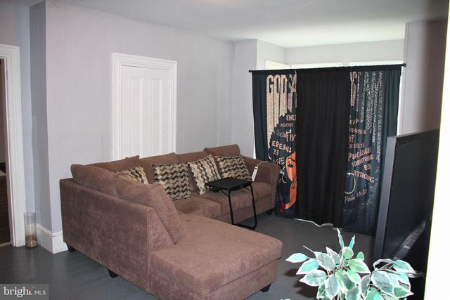 78 WALNUT ST, Salem, NJ 08079