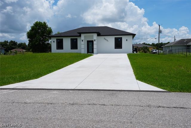3931 Sunset RD, Lehigh Acres, FL 33971
