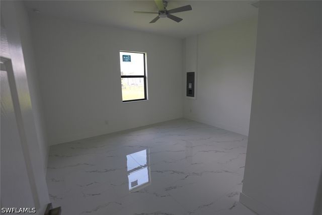 3931 Sunset RD, Lehigh Acres, FL 33971