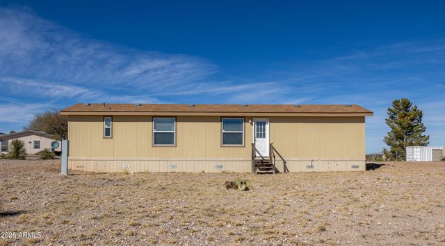 1498 N Saddleback Circle, Tombstone, AZ 85638