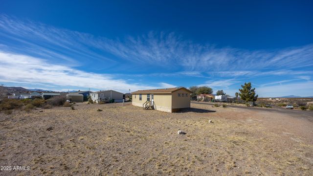 1498 N Saddleback Circle, Tombstone, AZ 85638