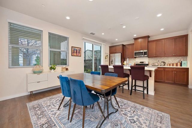 4906 Regatta Ct, Rocklin, CA 95677