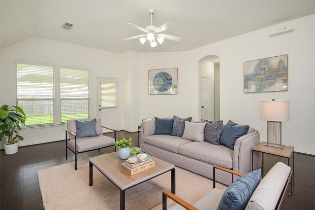 7038 Cornflower Ln, Katy, TX 77494