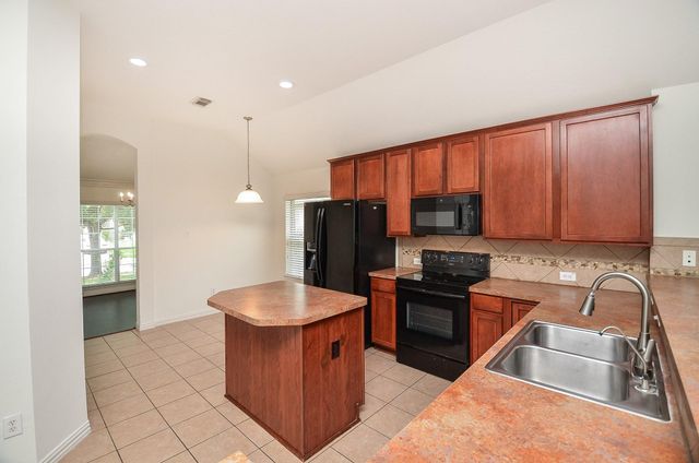 7038 Cornflower Ln, Katy, TX 77494