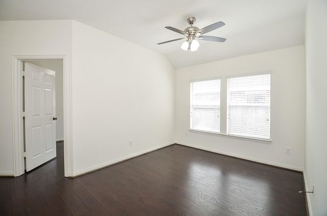 7038 Cornflower Ln, Katy, TX 77494