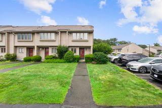 827 Oronoke Road APT 5-6, Waterbury, CT 06708