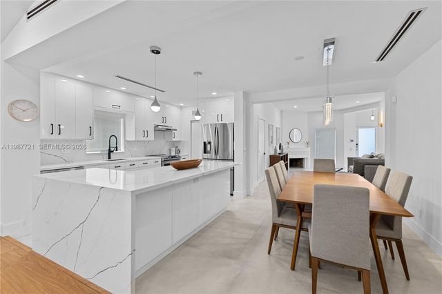 8926 Emerson Ave, Surfside, FL 33154