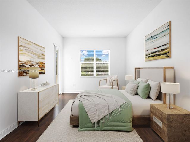 1732 NW 124th Pl, Pembroke Pines, FL 33028