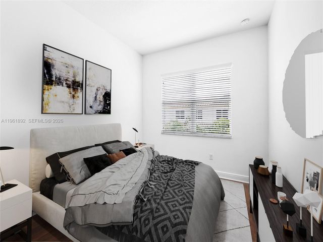 1732 NW 124th Pl, Pembroke Pines, FL 33028