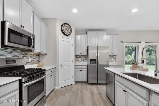 36 RENEW Court, St. Johns, FL 32259