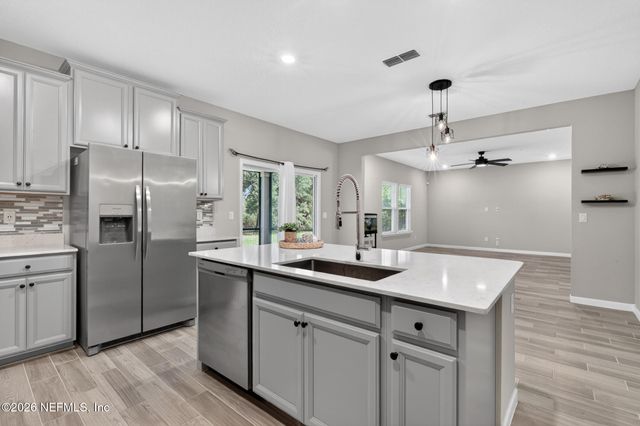 36 RENEW Court, St. Johns, FL 32259