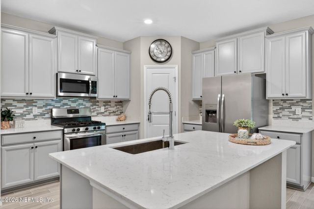 36 RENEW Court, St. Johns, FL 32259