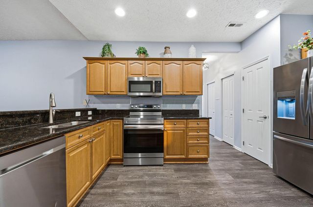 1393 Cascade Drive, 19, Grove City, OH 43123