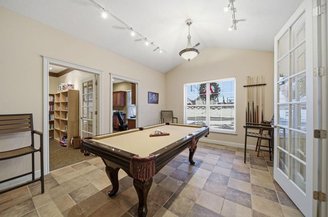 1393 Cascade Drive, 19, Grove City, OH 43123