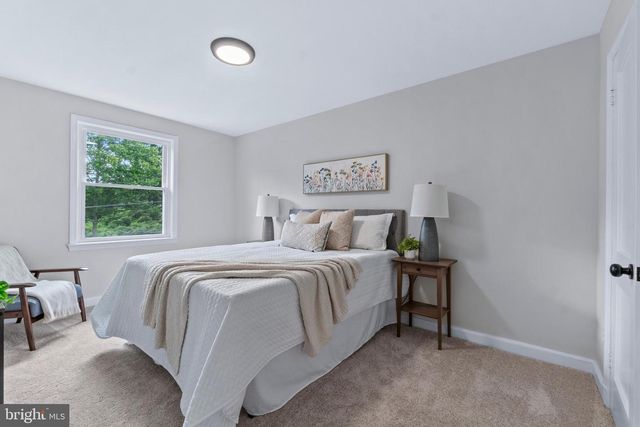 5530 DOLORES AVE, Baltimore, MD 21227