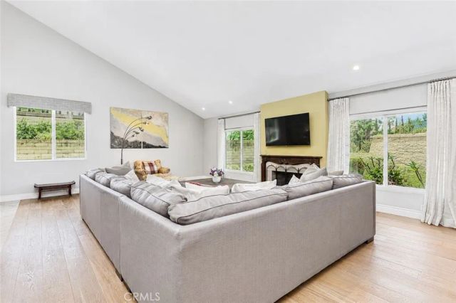 8815 Los Coyotes, Buena Park, CA 90621