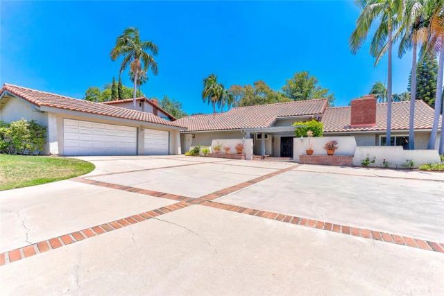 8815 Los Coyotes, Buena Park, CA 90621