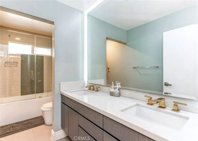 8815 Los Coyotes, Buena Park, CA 90621