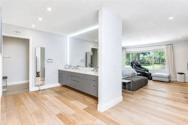8815 Los Coyotes, Buena Park, CA 90621