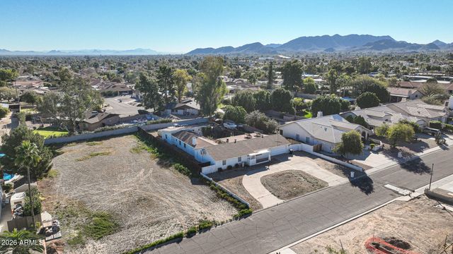 11451 N BANCROFT Drive 14, Phoenix, AZ 85028