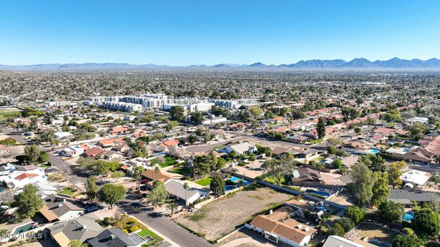 11451 N BANCROFT Drive 14, Phoenix, AZ 85028