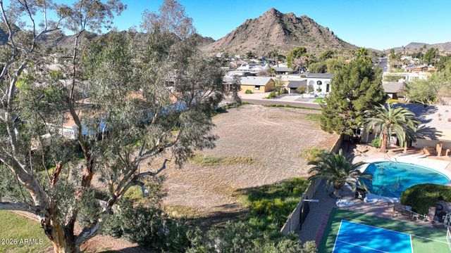 11451 N BANCROFT Drive 14, Phoenix, AZ 85028