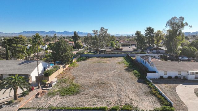 11451 N BANCROFT Drive 14, Phoenix, AZ 85028