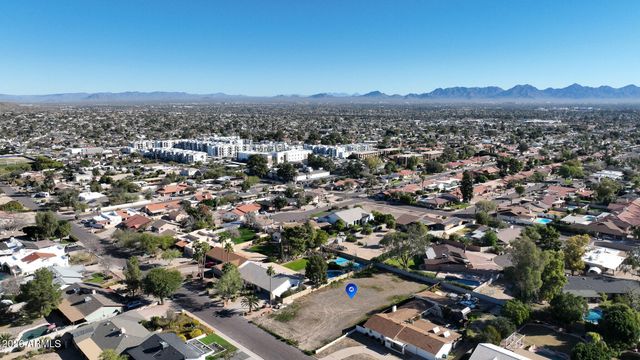 11451 N BANCROFT Drive 14, Phoenix, AZ 85028