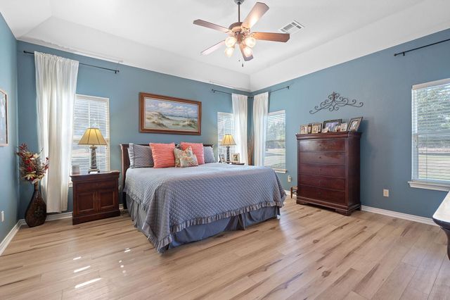 1206 Long MDW, Salado, TX 76571