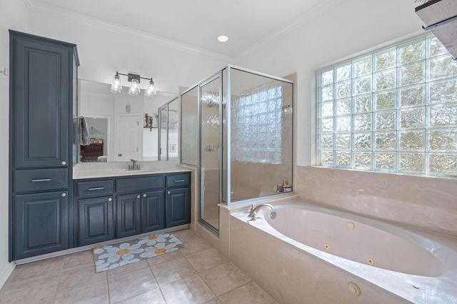 1206 Long MDW, Salado, TX 76571