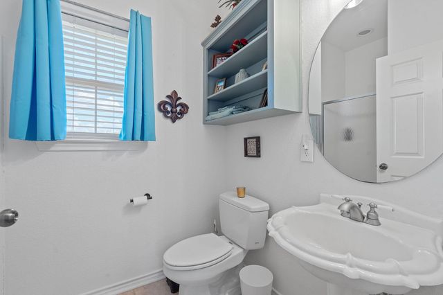 1206 Long MDW, Salado, TX 76571