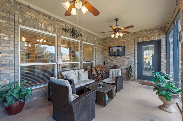 1206 Long MDW, Salado, TX 76571