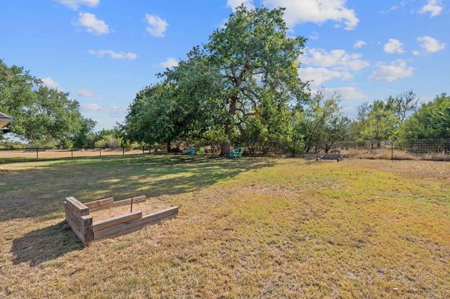1206 Long MDW, Salado, TX 76571