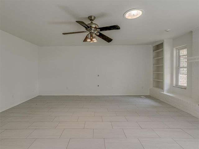 1520 Winding Creek Road, Moore, OK 73160