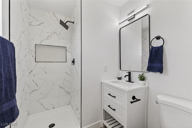 1011 Center Street, Henderson, NV 89015