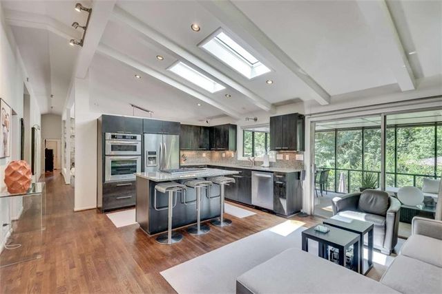 2588 Flair Knoll Drive, Atlanta, GA 30345