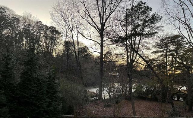 2588 Flair Knoll Drive, Atlanta, GA 30345
