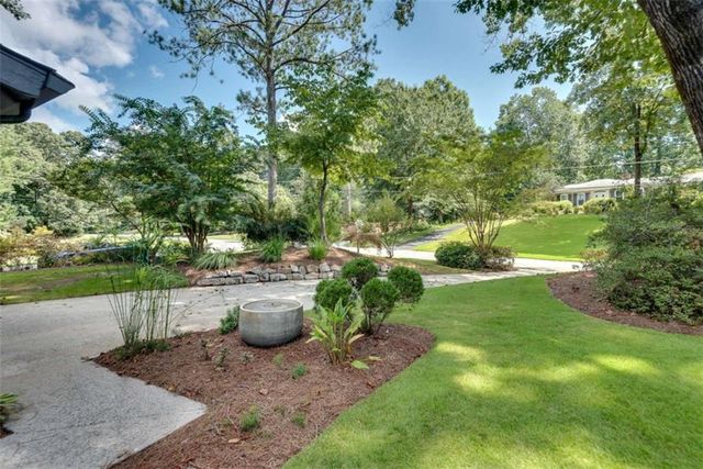 2588 Flair Knoll Drive, Atlanta, GA 30345