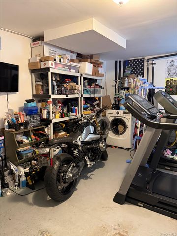 137-31 170th Street, Jamaica, NY 11434