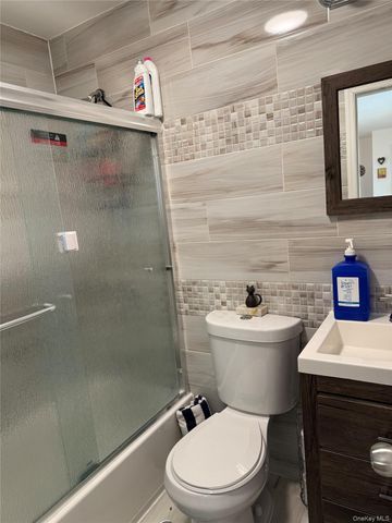 137-31 170th Street, Jamaica, NY 11434