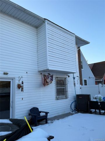 137-31 170th Street, Jamaica, NY 11434