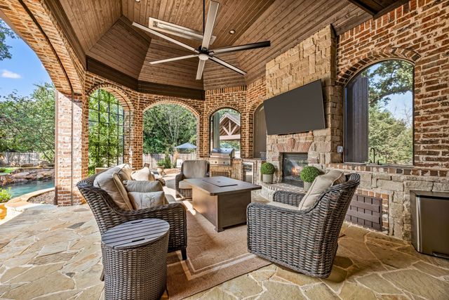 1700 Live Oak Lane, Southlake, TX 76092